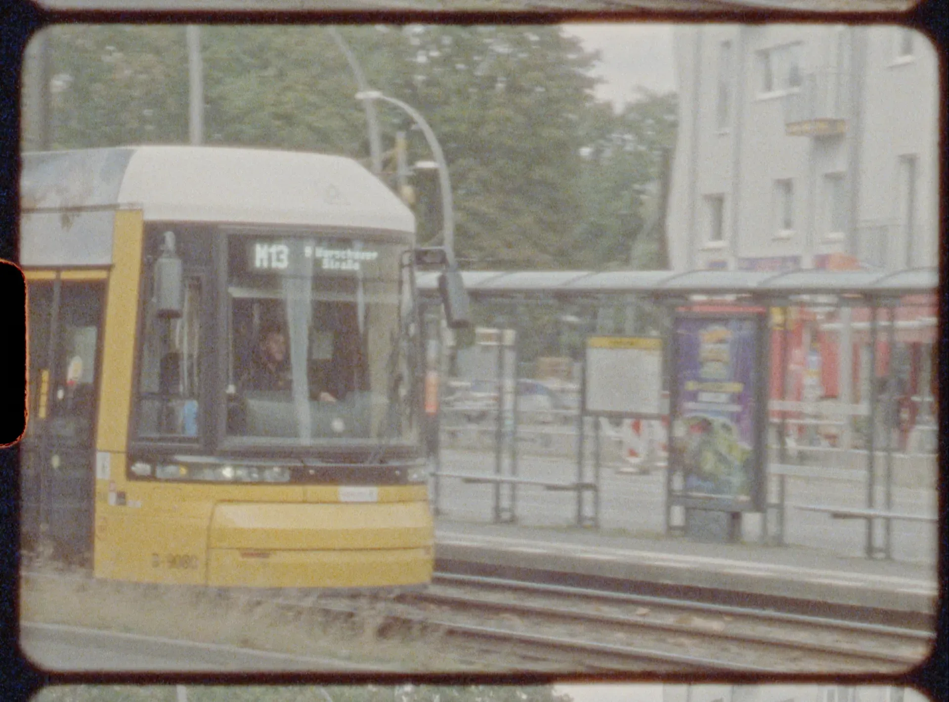M13 Tram