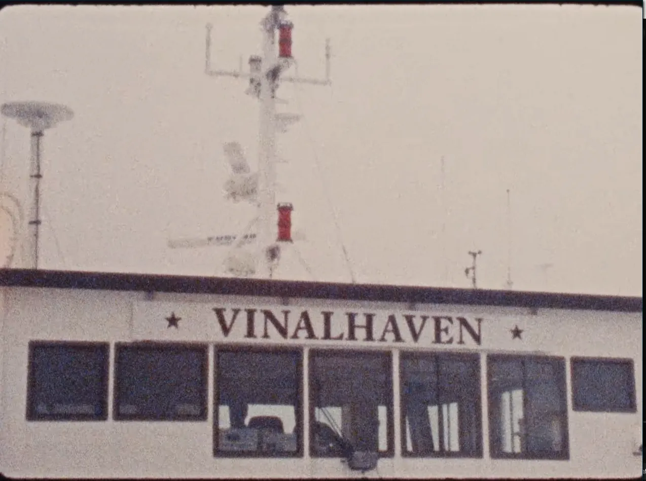 /photos/vinalhaven_title.png